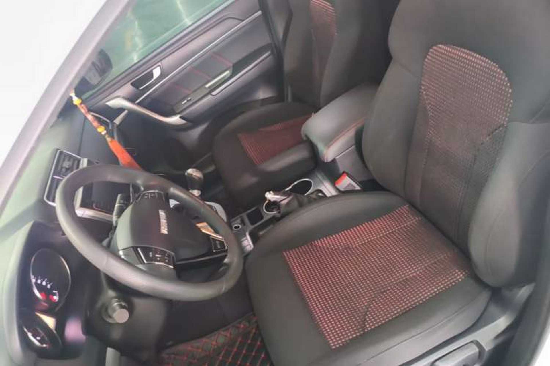 Used Haval M6 2019 1.5T Manual Two-Wheel Drive Urban Version China VI Standard Left Front Seat