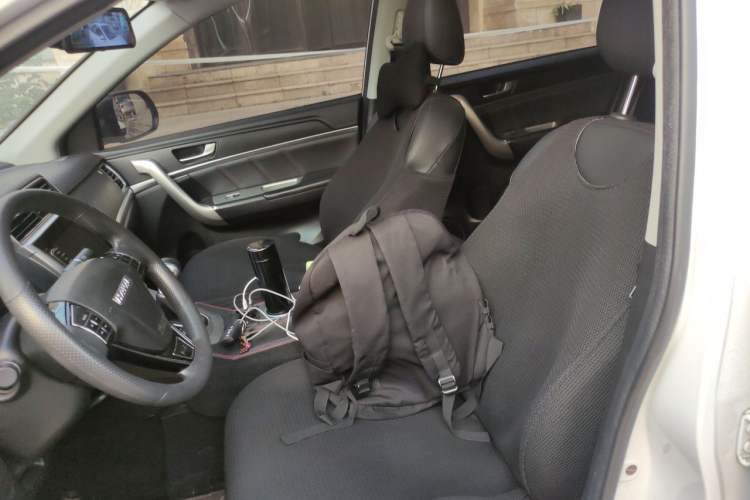 Used Haval M6 2019 1.5T DCT Two-Wheel Drive Elite Version China VI Standard Left Front Seat