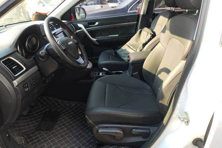 Used Haval M6 2019 1.5T DCT Two-Wheel Drive Elite Version China VI Standard Left Front Seat