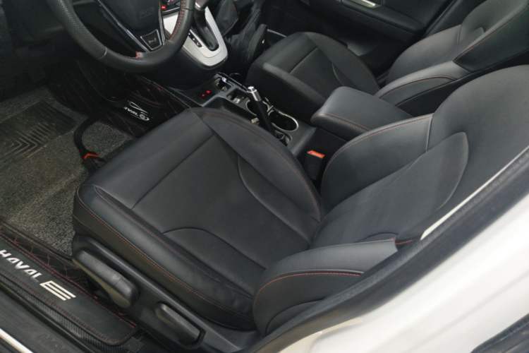 Used Haval M6 2019 1.5T DCT Two-Wheel Drive Elite Version China V Standard Left Front Seat