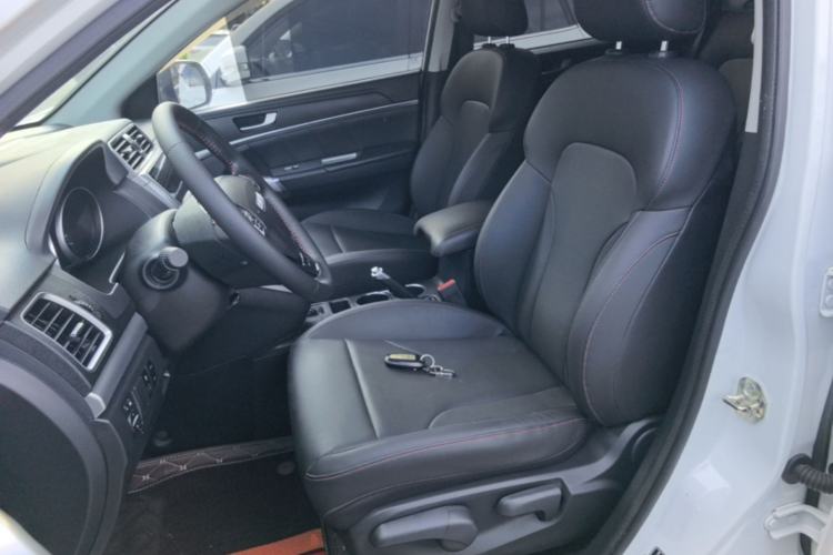 Used Haval M6 2019 1.5T DCT Two-Wheel Drive Elite Version China VI Standard Left Front Seat