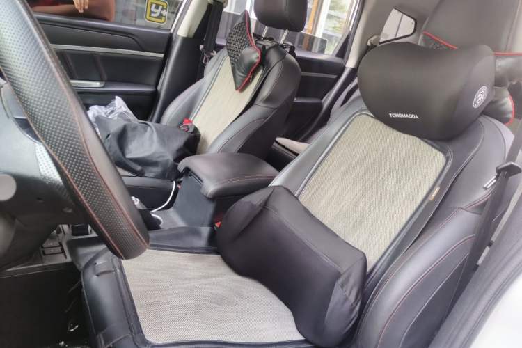 Used Haval M6 2019 1.5T DCT Two-Wheel Drive Value Edition China VI Standard Left Front Seat