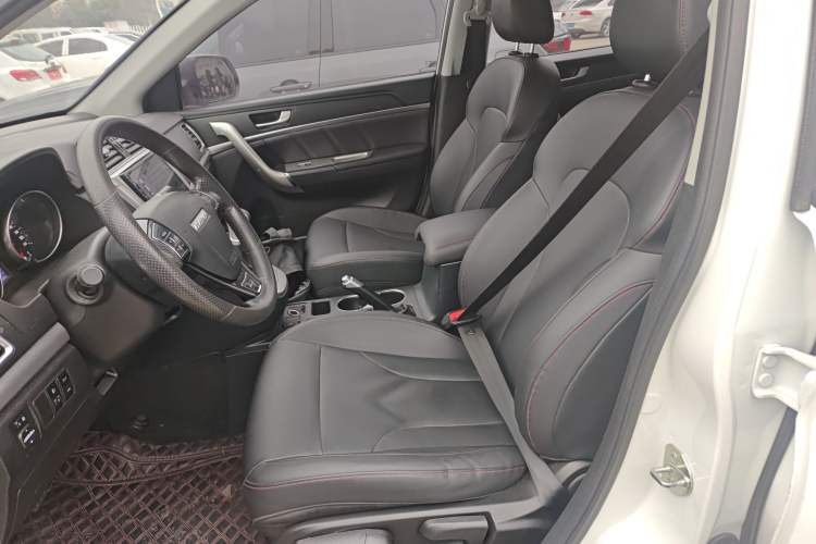 Used Haval M6 2019 1.5T DCT Two-Wheel Drive Value Edition China VI Standard Left Front Seat