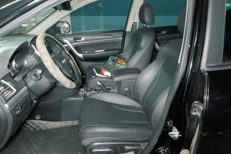 Used Haval M6 2019 1.5T DCT Two-Wheel Drive Value Edition China VI Standard Left Front Seat