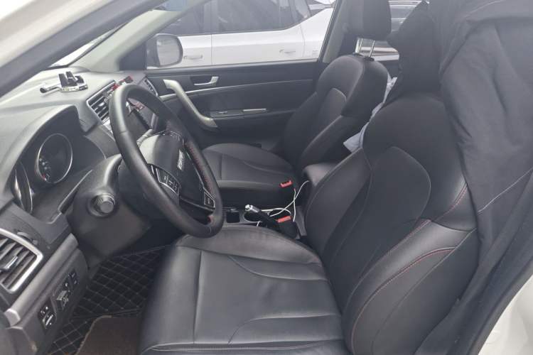 Used Haval M6 2019 1.5T DCT Two-Wheel Drive Elite Version China V Standard Left Front Seat