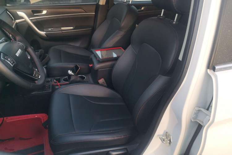 Used Haval M6 2019 1.5T DCT Two-Wheel Drive Elite Version China VI Standard Left Front Seat