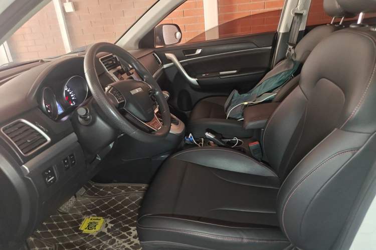 Used Haval M6 2019 1.5T DCT Two-Wheel Drive Value Edition China VI Standard Left Front Seat