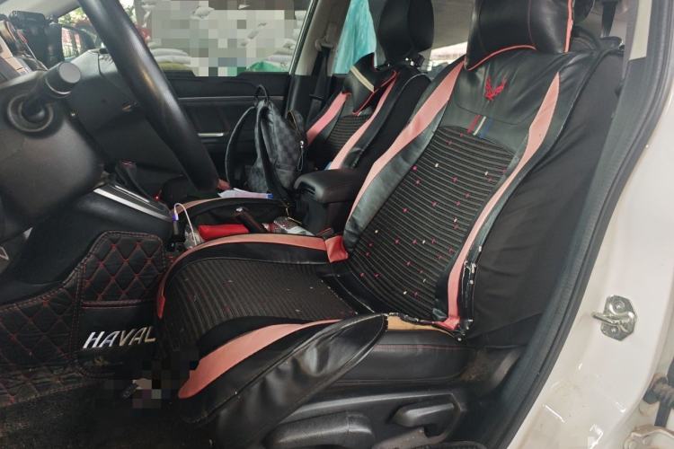 Used Haval M6 2019 1.5T DCT Two-Wheel Drive Elite Version China VI Standard Left Front Seat