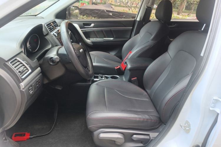 Used Haval M6 2019 1.5T DCT Two-Wheel Drive Value Edition China VI Standard Left Front Seat