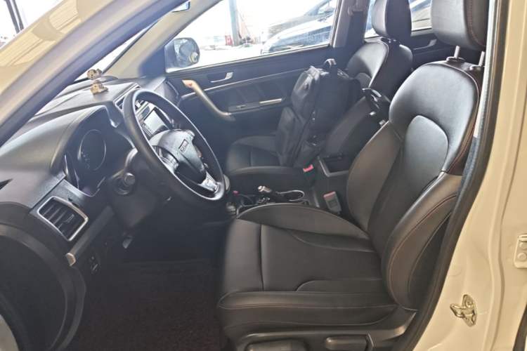 Used Haval M6 2019 1.5T DCT Two-Wheel Drive Elite Version China VI Standard Left Front Seat