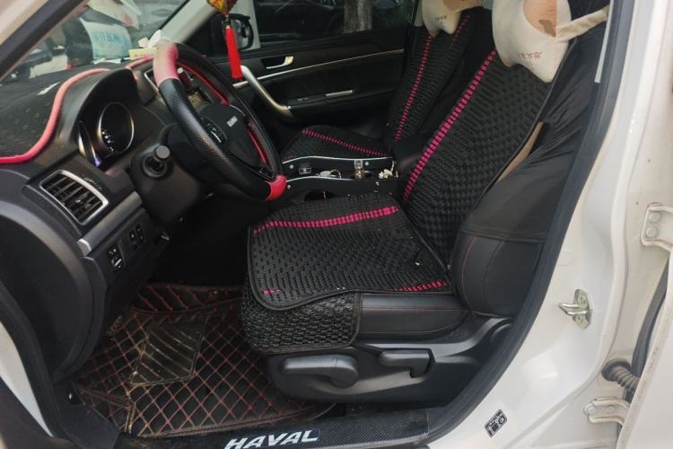 Used Haval M6 2019 1.5T DCT Two-Wheel Drive Elite Version China VI Standard Left Front Seat
