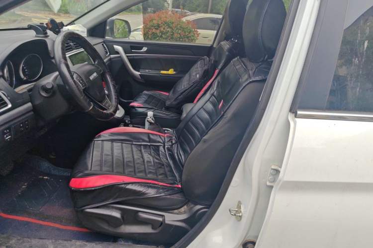 Used Haval M6 2019 1.5T DCT Two-Wheel Drive Value Edition China VI Standard Left Front Seat