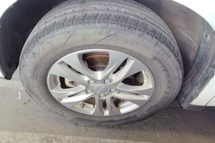 Used Haval M6 2019 1.5T DCT Two-Wheel Drive Urban Version China VI Standard Left Front Wheel Hub