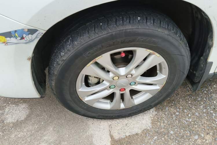 Used Haval M6 2019 1.5T DCT Two-Wheel Drive Elite Version China VI Standard Left Front Wheel Hub