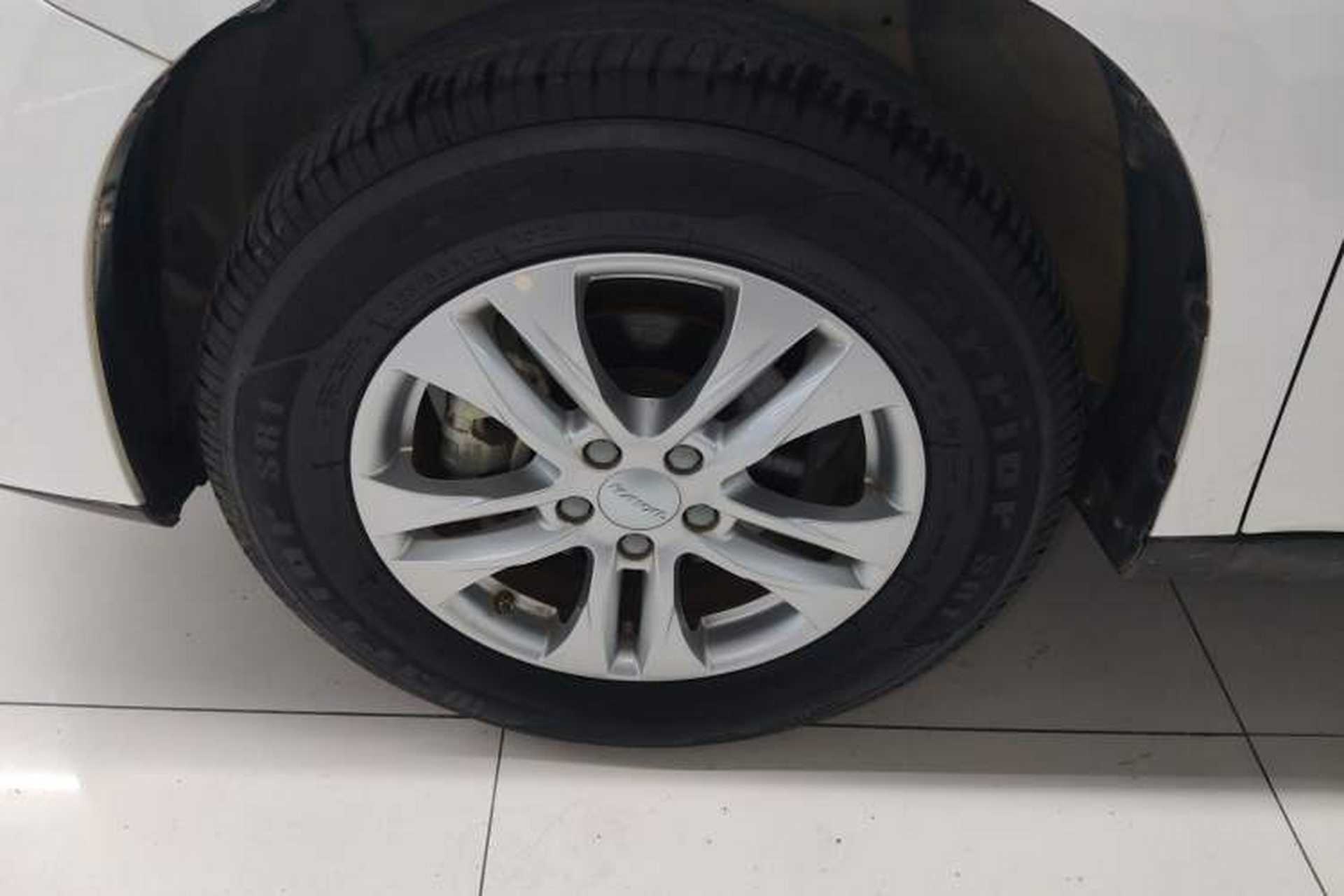Used Haval M6 2019 1.5T DCT Two-Wheel Drive Elite Version China VI Standard Left Front Wheel Hub