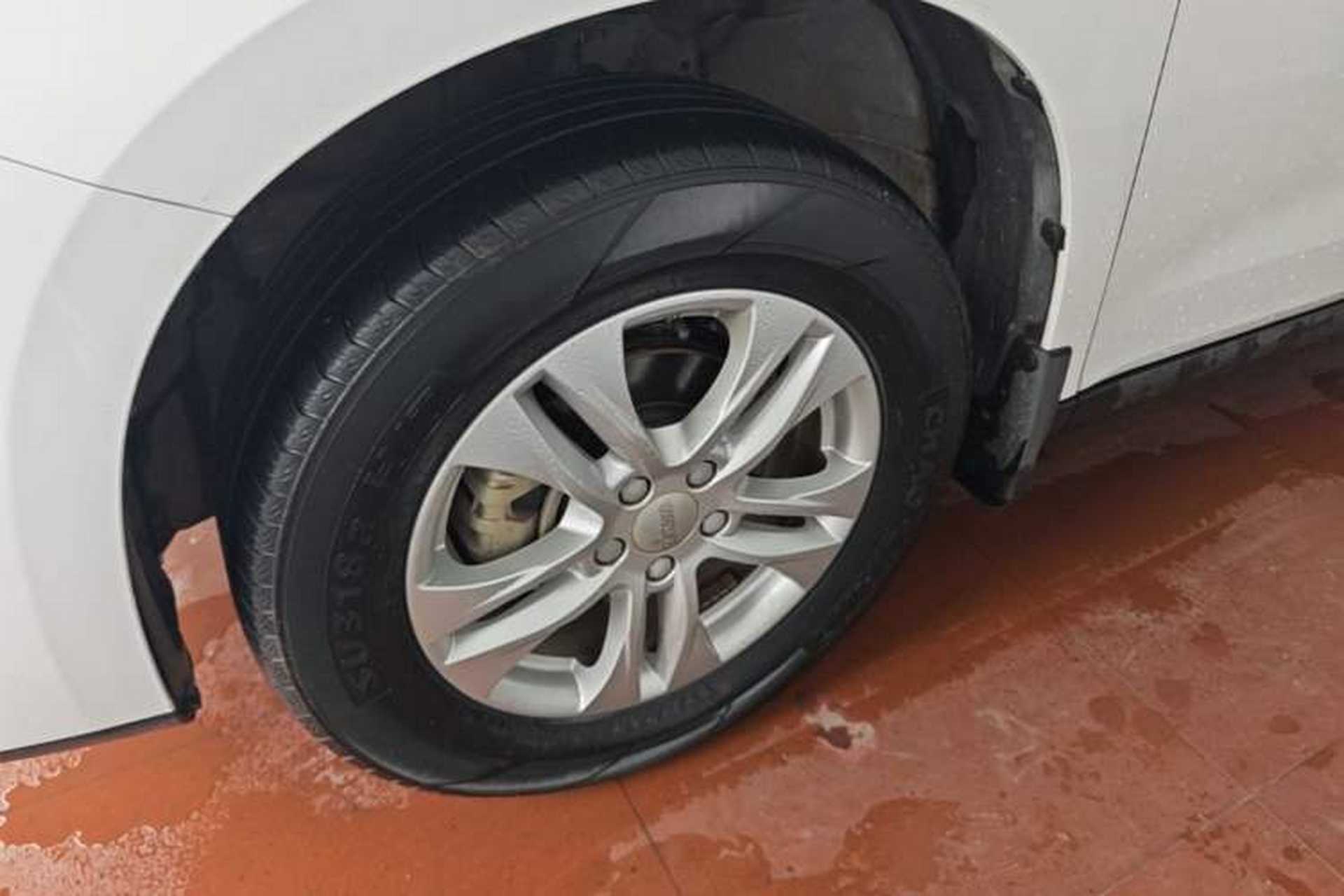 Used Haval M6 2019 1.5T DCT Two-Wheel Drive Elite Version China VI Standard Left Front Wheel Hub