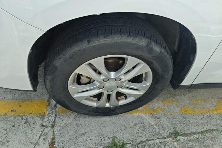 Used Haval M6 2019 1.5T DCT Two-Wheel Drive Value Edition China VI Standard Left Front Wheel Hub