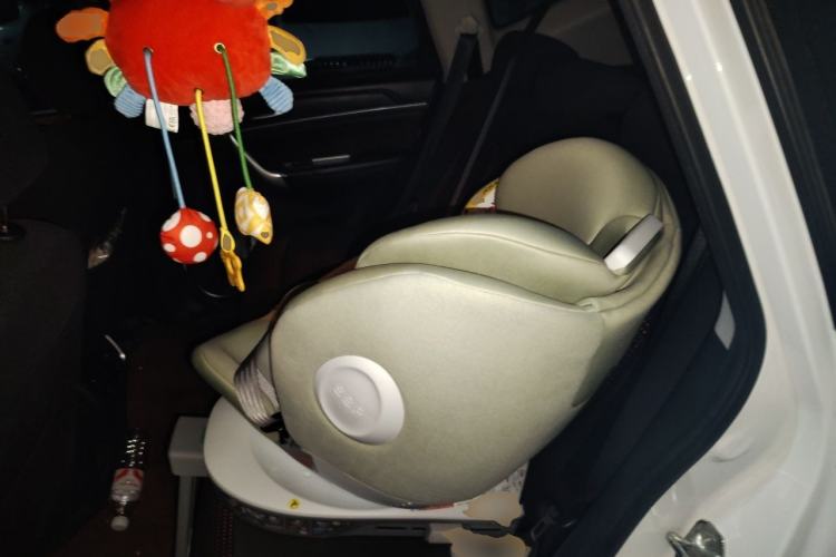 Used Haval M6 2019 1.5T Manual Two-Wheel Drive Urban Version China VI Standard Left Rear Seat