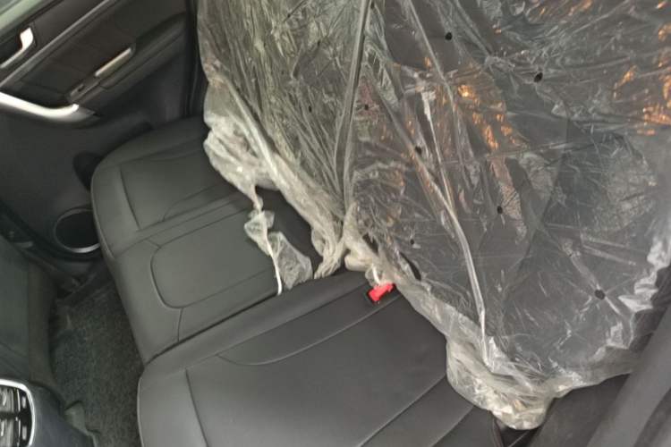 Used Haval M6 2019 1.5T DCT Two-Wheel Drive Elite Version China VI Standard Left Rear Seat