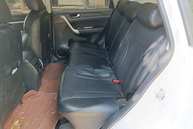 Used Haval M6 2019 1.5T Manual Two-Wheel Drive Urban Version China V Standard Left Rear Seat