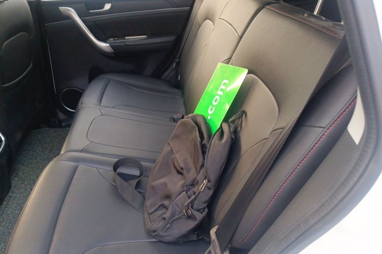Used Haval M6 2019 1.5T DCT Two-Wheel Drive Value Edition China VI Standard Left Rear Seat
