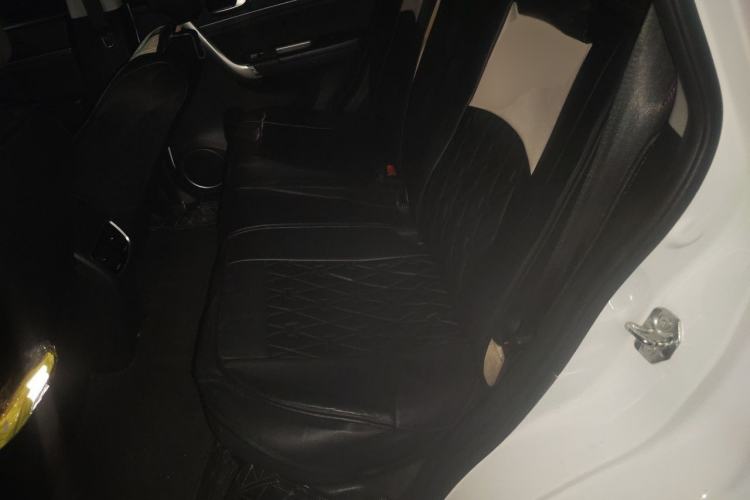 Used Haval M6 2019 1.5T DCT Two-Wheel Drive Value Edition China VI Standard Left Rear Seat