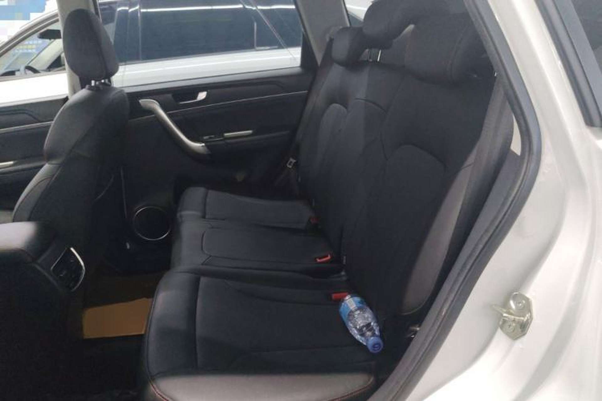 Used Haval M6 2019 1.5T DCT Two-Wheel Drive Elite Version China VI Standard Left Rear Seat