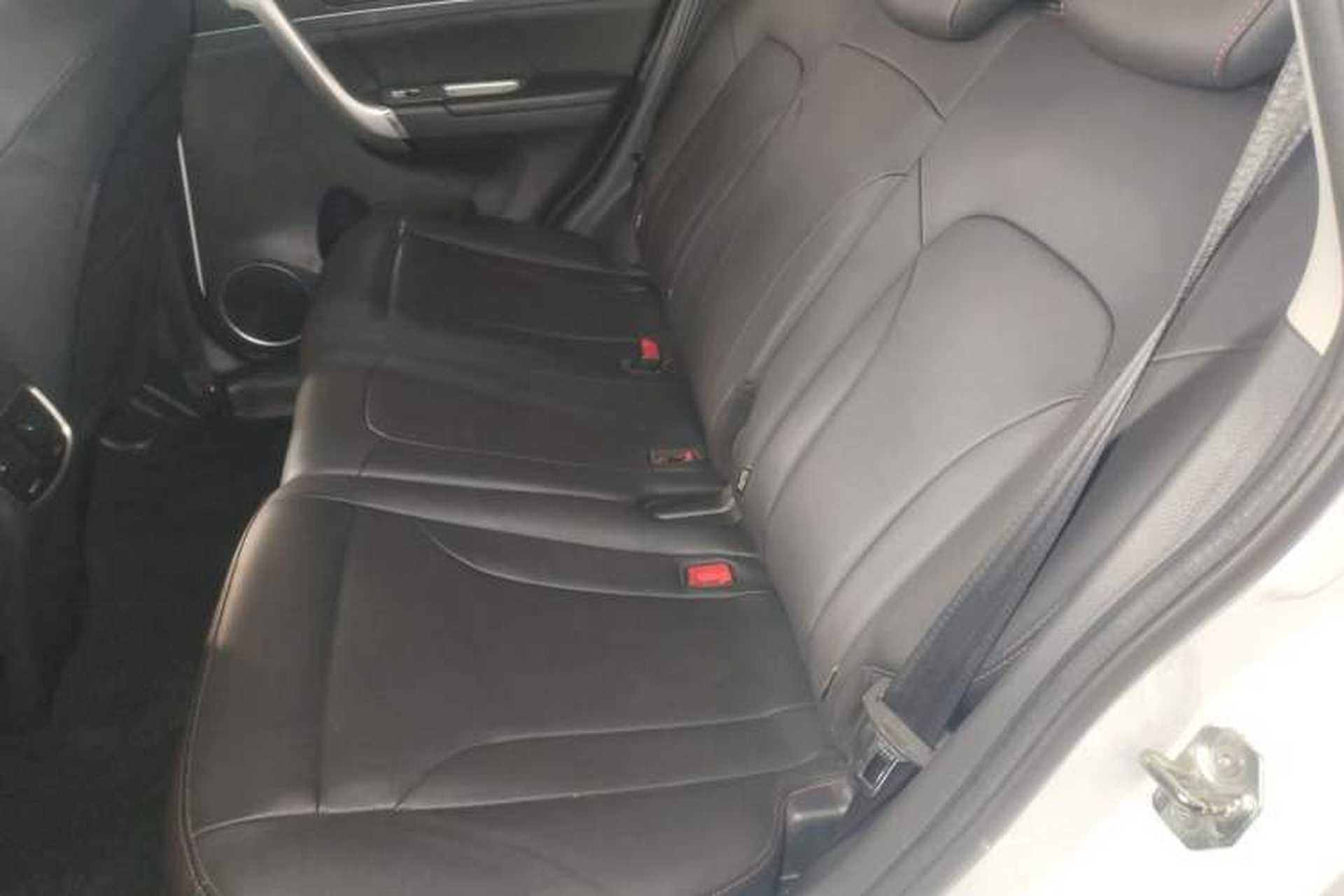 Used Haval M6 2019 1.5T DCT Two-Wheel Drive Value Edition China VI Standard Left Rear Seat