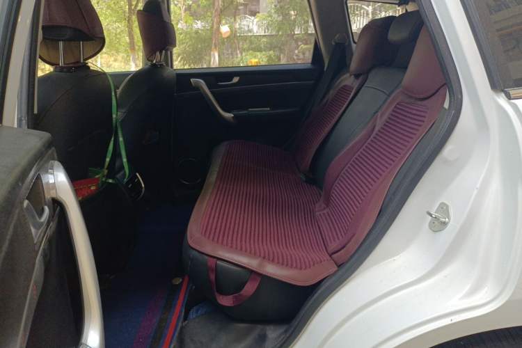 Used Haval M6 2019 1.5T DCT Two-Wheel Drive Urban Version China VI Standard Left Rear Seat