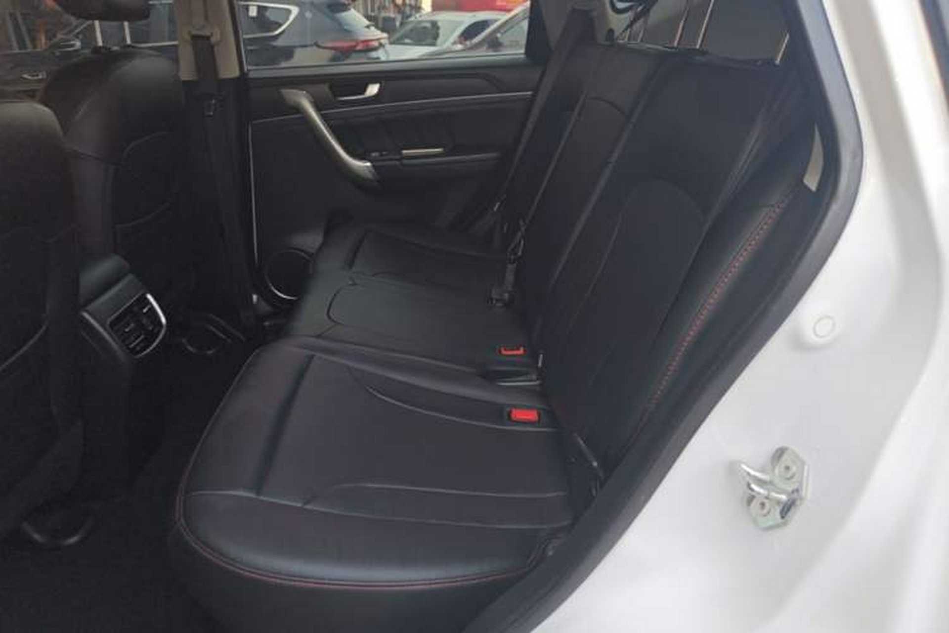 Used Haval M6 2019 1.5T DCT Two-Wheel Drive Elite Version China VI Standard Left Rear Seat