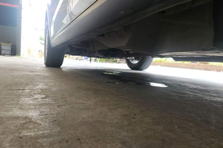 Used Haval M6 2019 1.5T DCT Two-Wheel Drive Elite Version China V Standard Left Side Sill