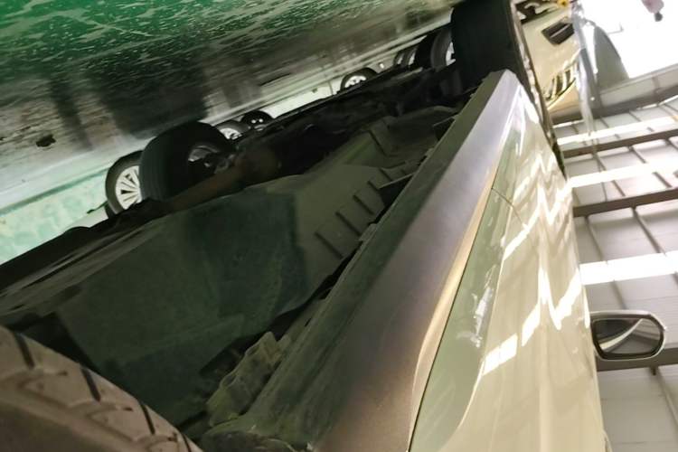 Used Haval M6 2019 1.5T DCT Two-Wheel Drive Value Edition China VI Standard Left Side Sill