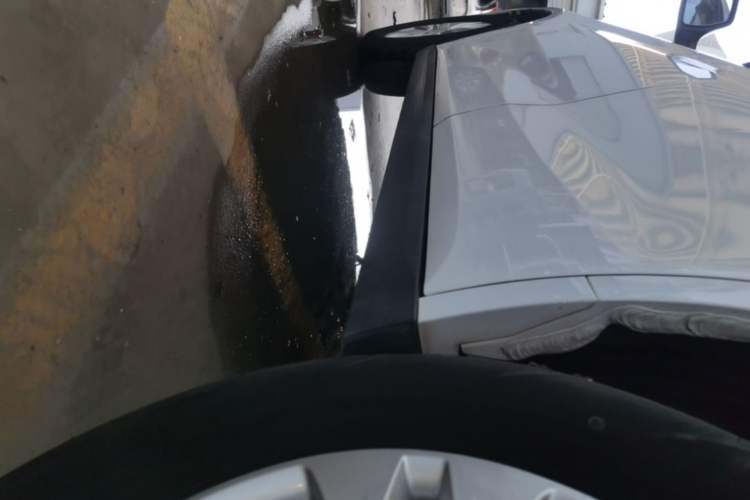 Used Haval M6 2019 1.5T DCT Two-Wheel Drive Value Edition China VI Standard Left Side Sill