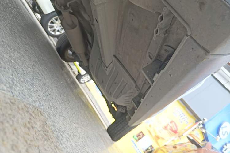 Used Haval M6 2019 1.5T Manual Two-Wheel Drive Elite Version China V Standard Left Side Sill