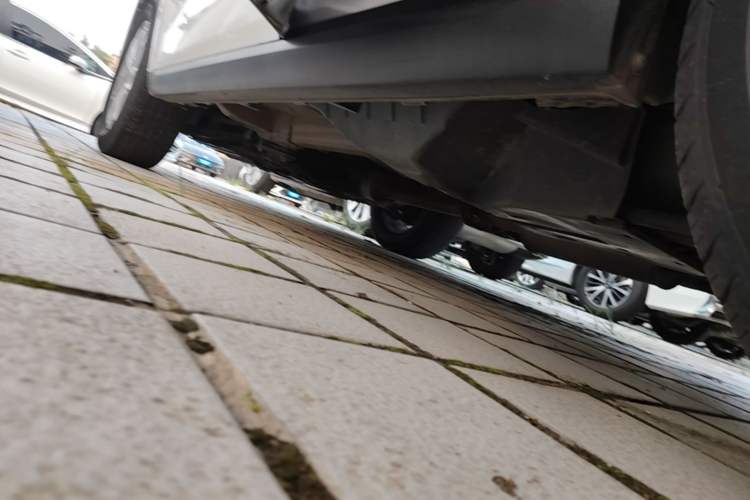 Used Haval M6 2019 1.5T DCT Two-Wheel Drive Elite Version China VI Standard Left Side Sill