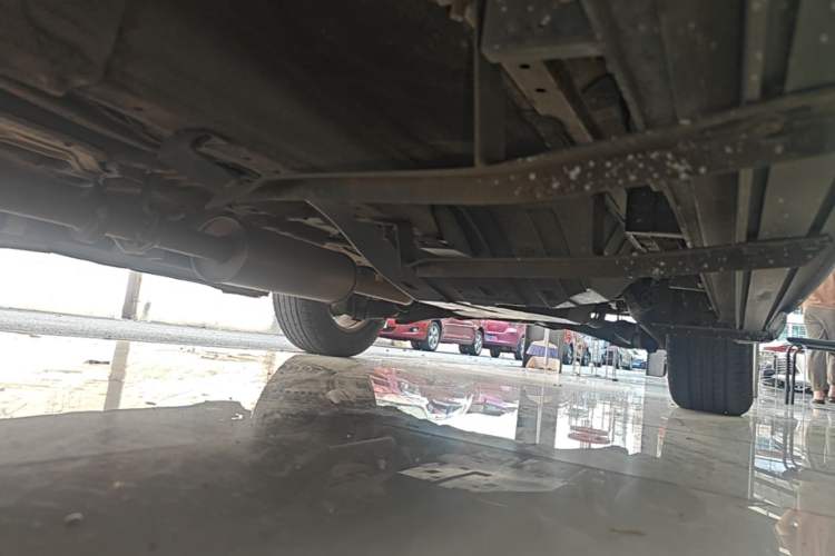 Used Haval M6 2019 1.5T DCT Two-Wheel Drive Elite Version China VI Standard Left Side Sill