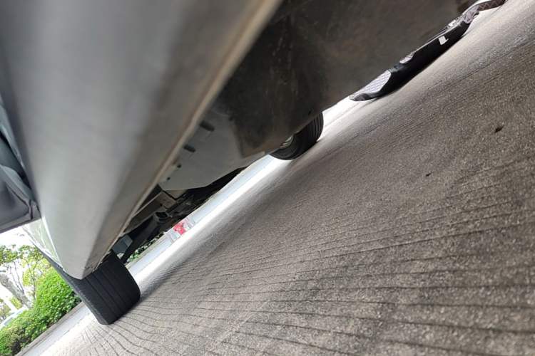 Used Haval M6 2019 1.5T Manual Two-Wheel Drive Elite Version China VI Standard Left Side Sill