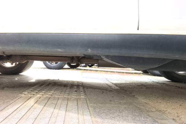 Used Haval M6 2019 1.5T DCT Two-Wheel Drive Elite Version China VI Standard Left Side Sill