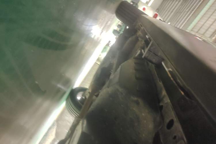 Used Haval M6 2019 1.5T DCT Two-Wheel Drive Elite Version China VI Standard Left Side Sill
