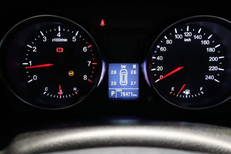 Used Haval M6 2019 1.5T DCT Two-Wheel Drive Value Edition China VI Standard Odometer Close Up