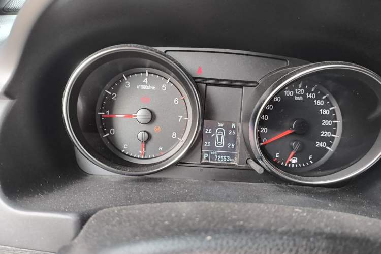 Used Haval M6 2019 1.5T DCT Two-Wheel Drive Value Edition China VI Standard Odometer Close Up