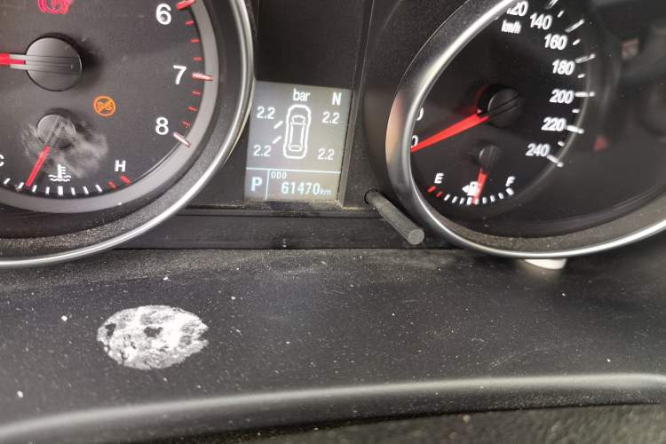 Used Haval M6 2019 1.5T DCT Two-Wheel Drive Elite Version China VI Standard Odometer Close Up