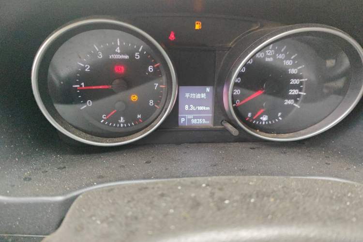 Used Haval M6 2019 1.5T DCT Two-Wheel Drive Elite Version China V Standard Odometer Close Up