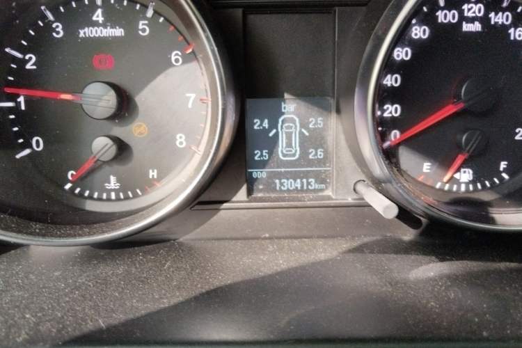 Used Haval M6 2019 1.5T Manual Two-Wheel Drive Elite Version China V Standard Odometer Close Up