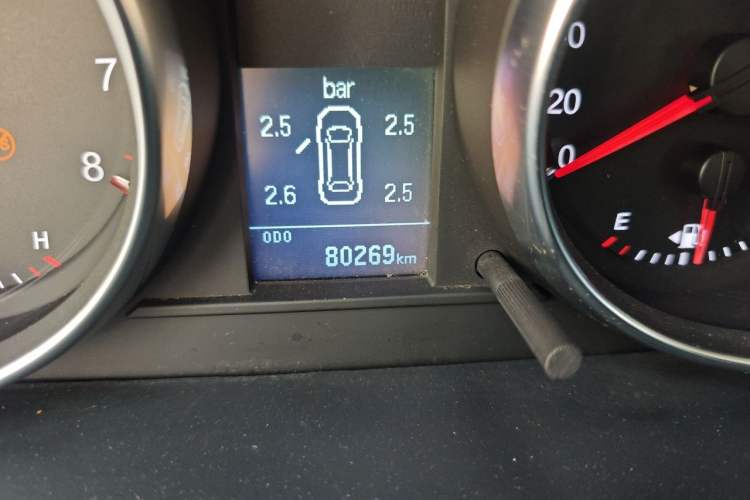Used Haval M6 2019 1.5T Manual Two-Wheel Drive Elite Version China VI Standard Odometer Close Up