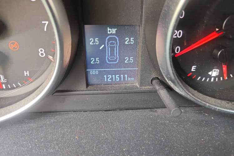 Used Haval M6 2019 1.5T Manual Two-Wheel Drive Elite Version China VI Standard Odometer Close Up