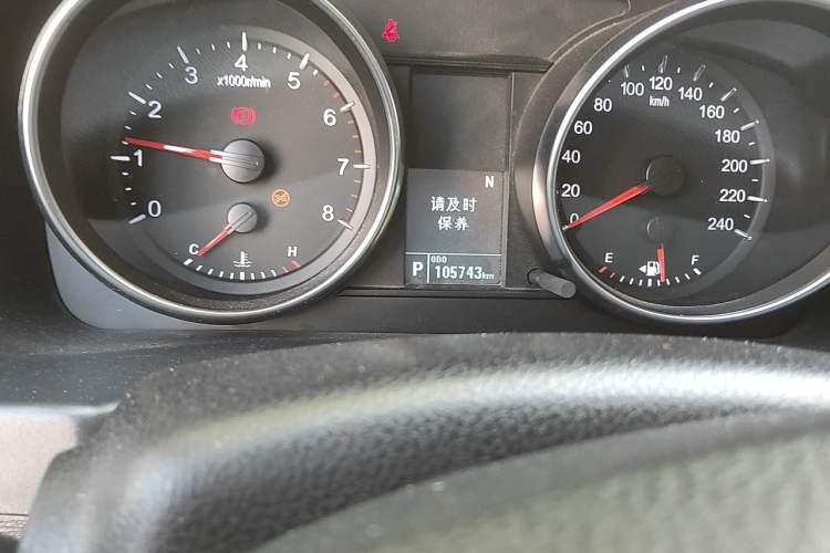Used Haval M6 2019 1.5T DCT Two-Wheel Drive Value Edition China VI Standard Odometer Close Up