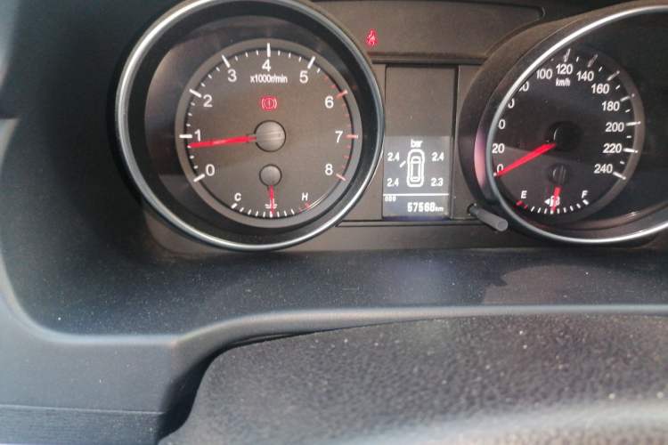 Used Haval M6 2019 1.5T Manual Two-Wheel Drive Urban Version China VI Standard Odometer Close Up