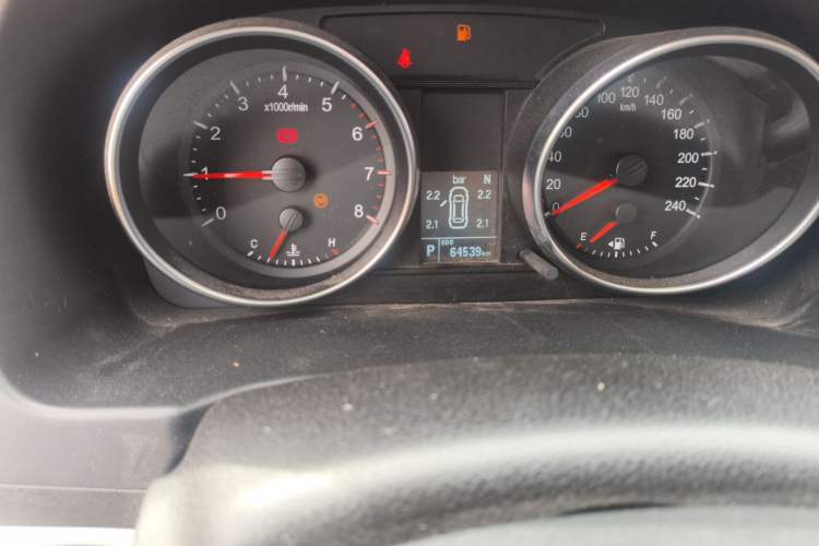 Used Haval M6 2019 1.5T DCT Two-Wheel Drive Value Edition China VI Standard Odometer Close Up