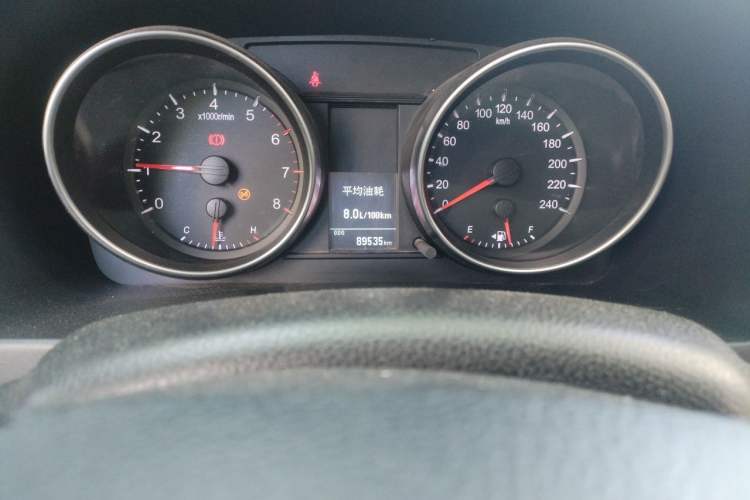 Used Haval M6 2019 1.5T Manual Two-Wheel Drive Urban Version China VI Standard Odometer Close Up